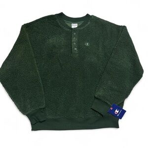 Champion Women's Dark Green Crewneck Sweater
